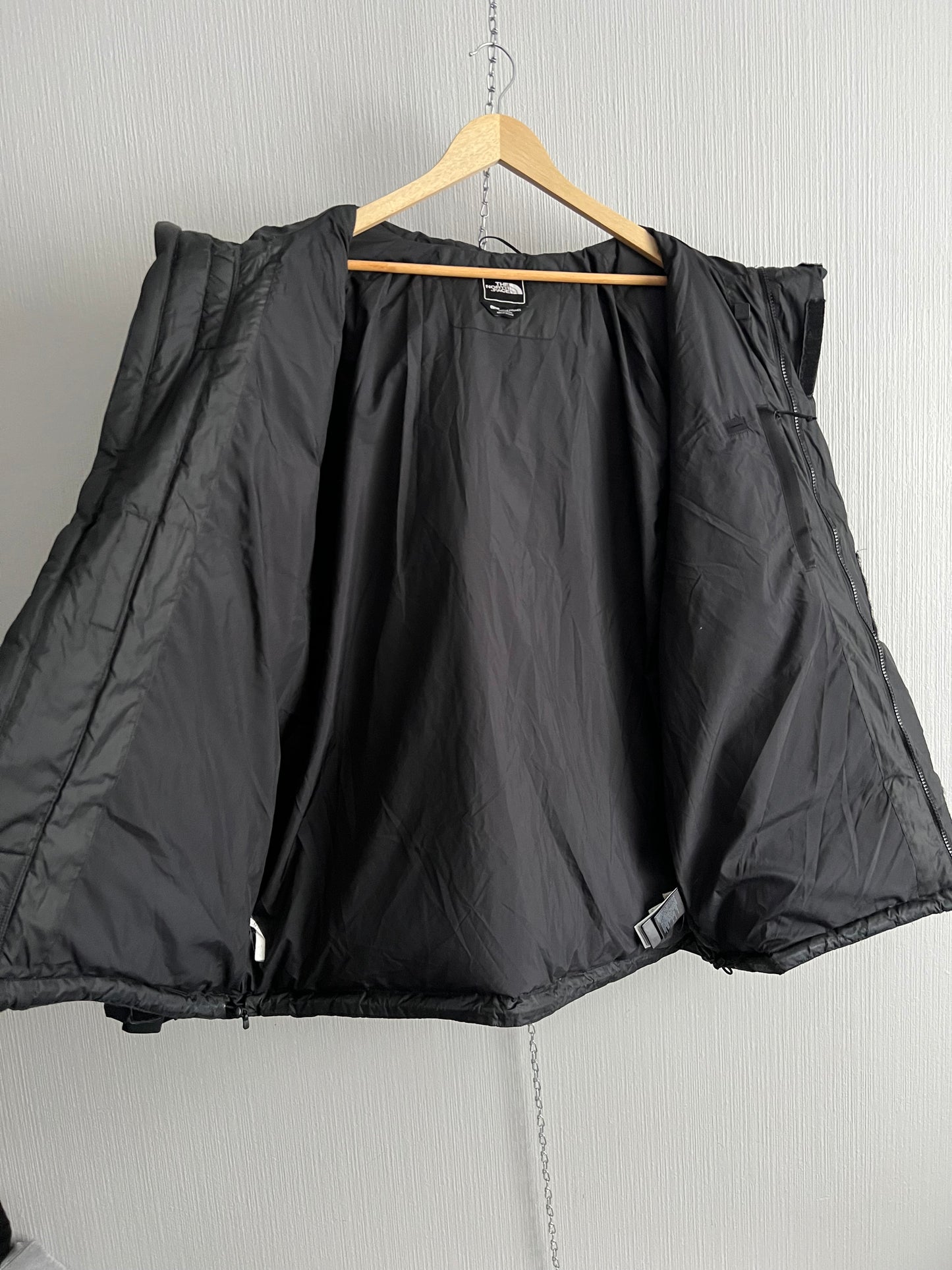 The North Face 550 Down Puffer Black Jacket