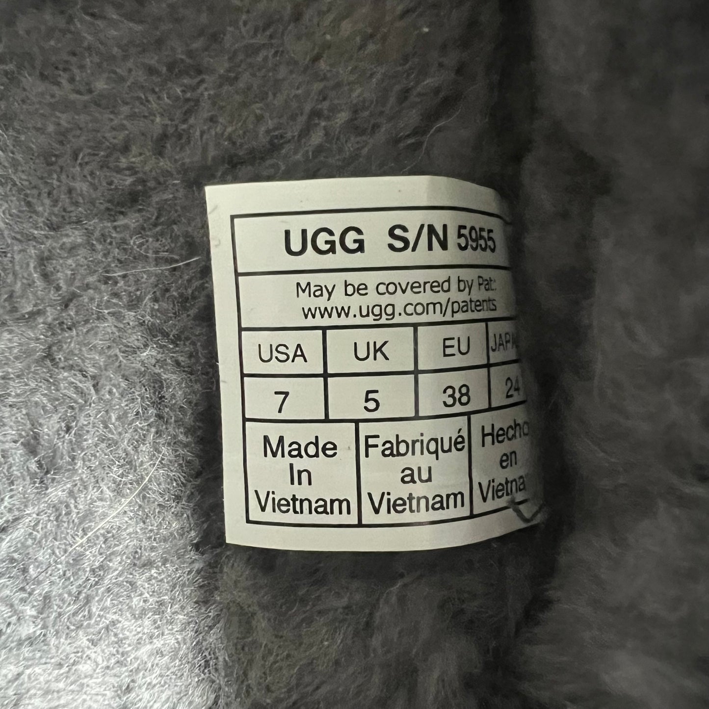 UGG Tasman Women’s Slippers in Grey Suede