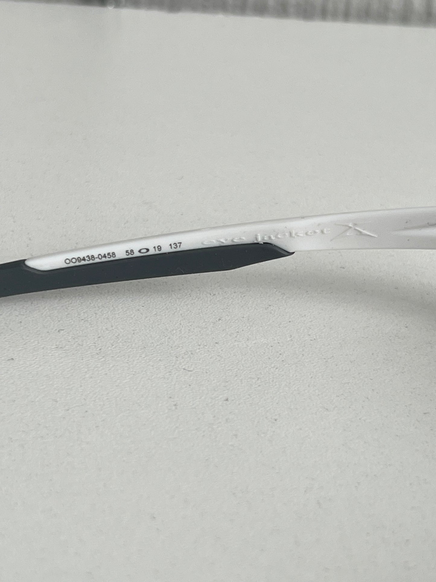 Oakley Eye Jacket Redux White Sunglasses