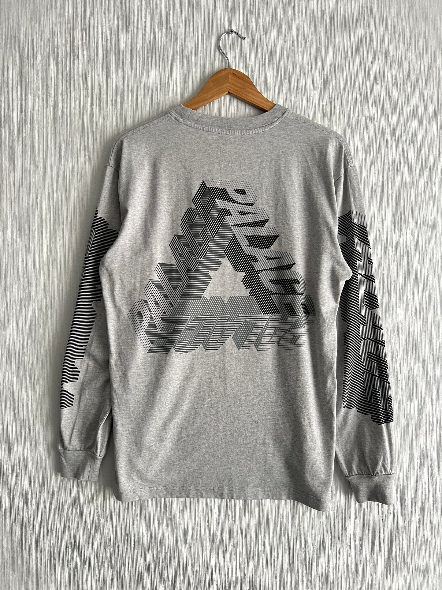 Grey Palace Triferg Long sleeve shirt