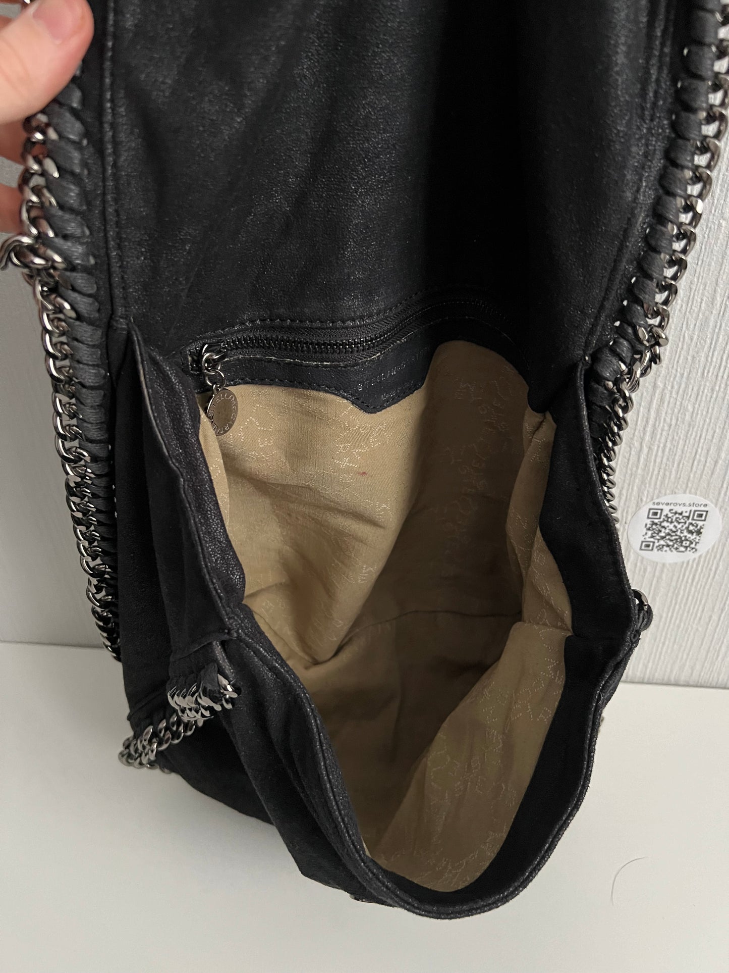 Stella McCartney
Falabella Handbag in Black