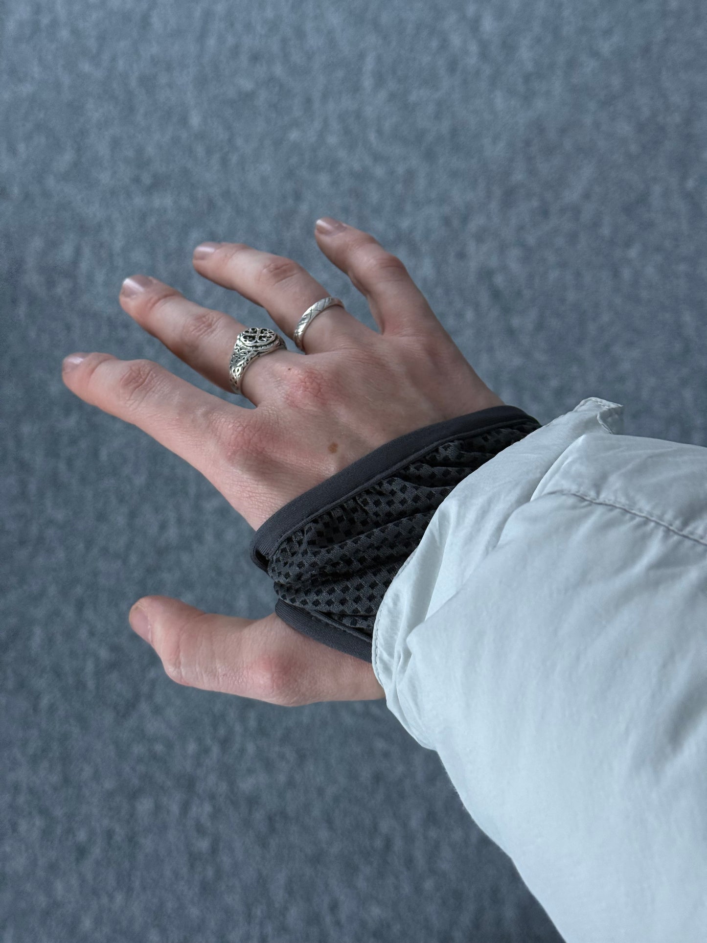 Nike Therma-FIT Light Gray Puffer Jacket with Hood