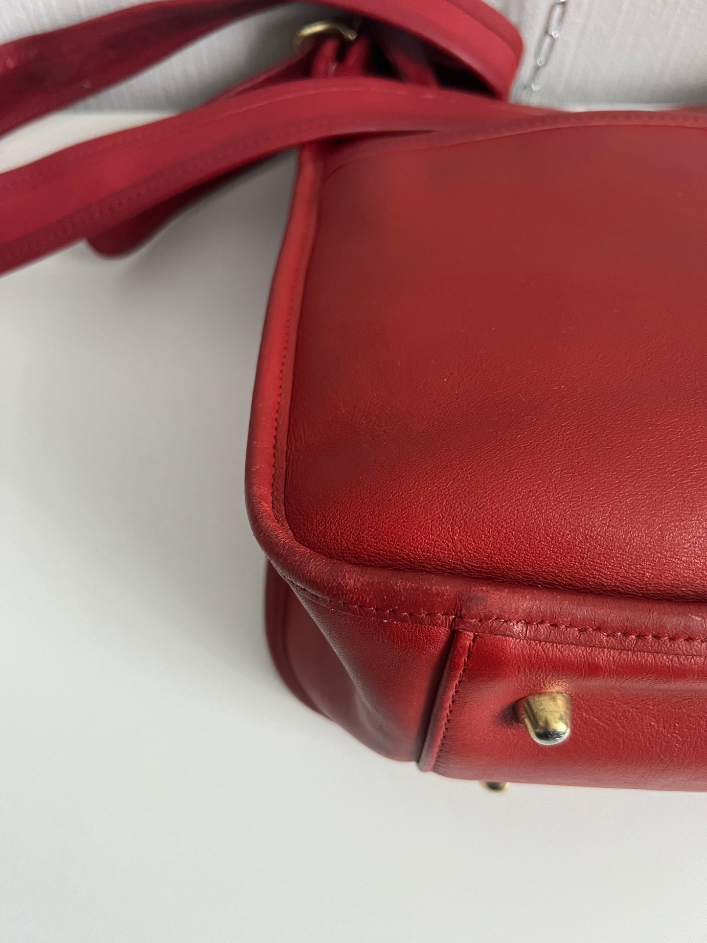 Vintage Coach Legacy Zip 9966 Made in USA Red Leather Crossbody Shoulder Bag