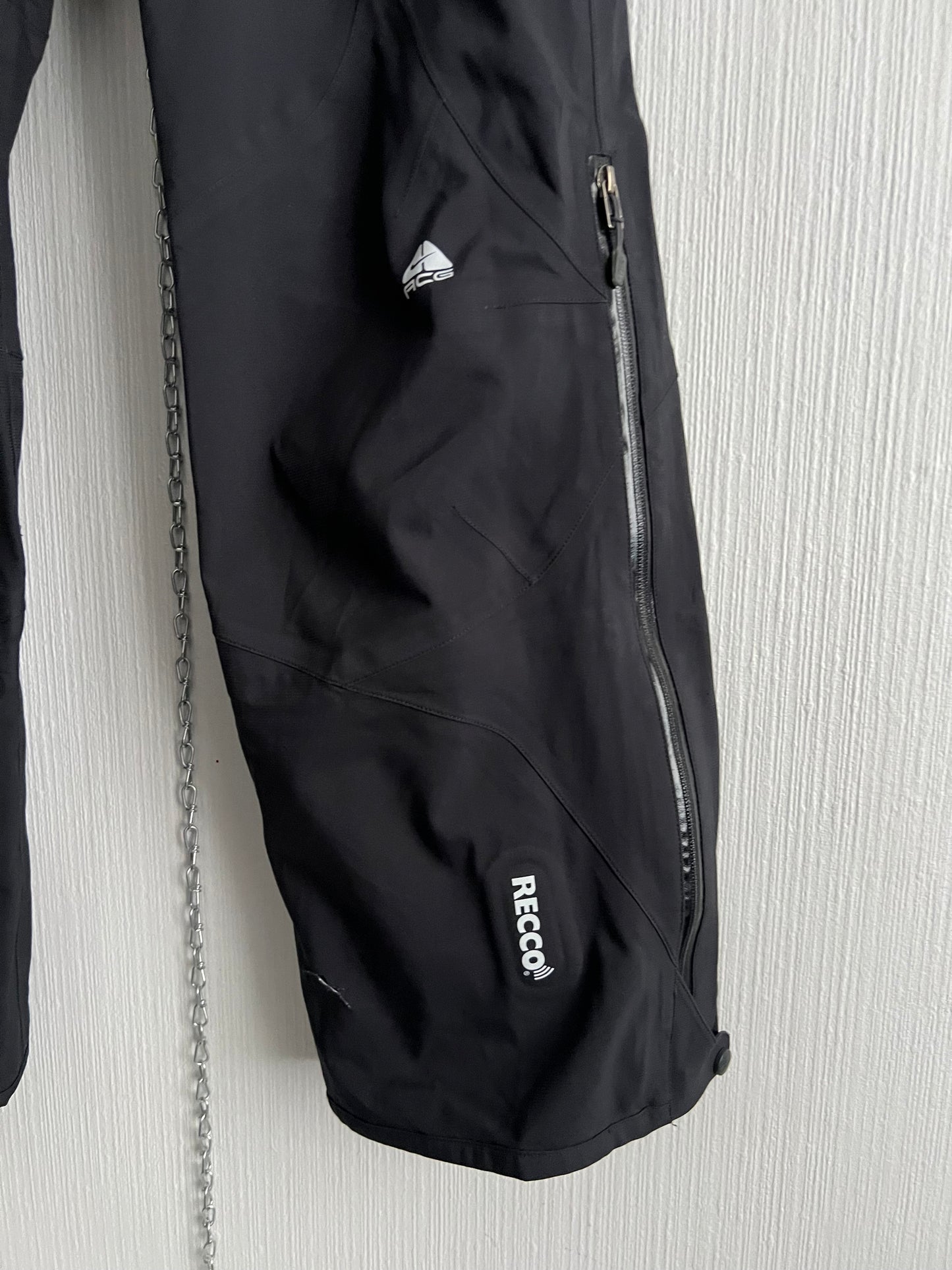 Nike ACG Ski Black Cargo Pants