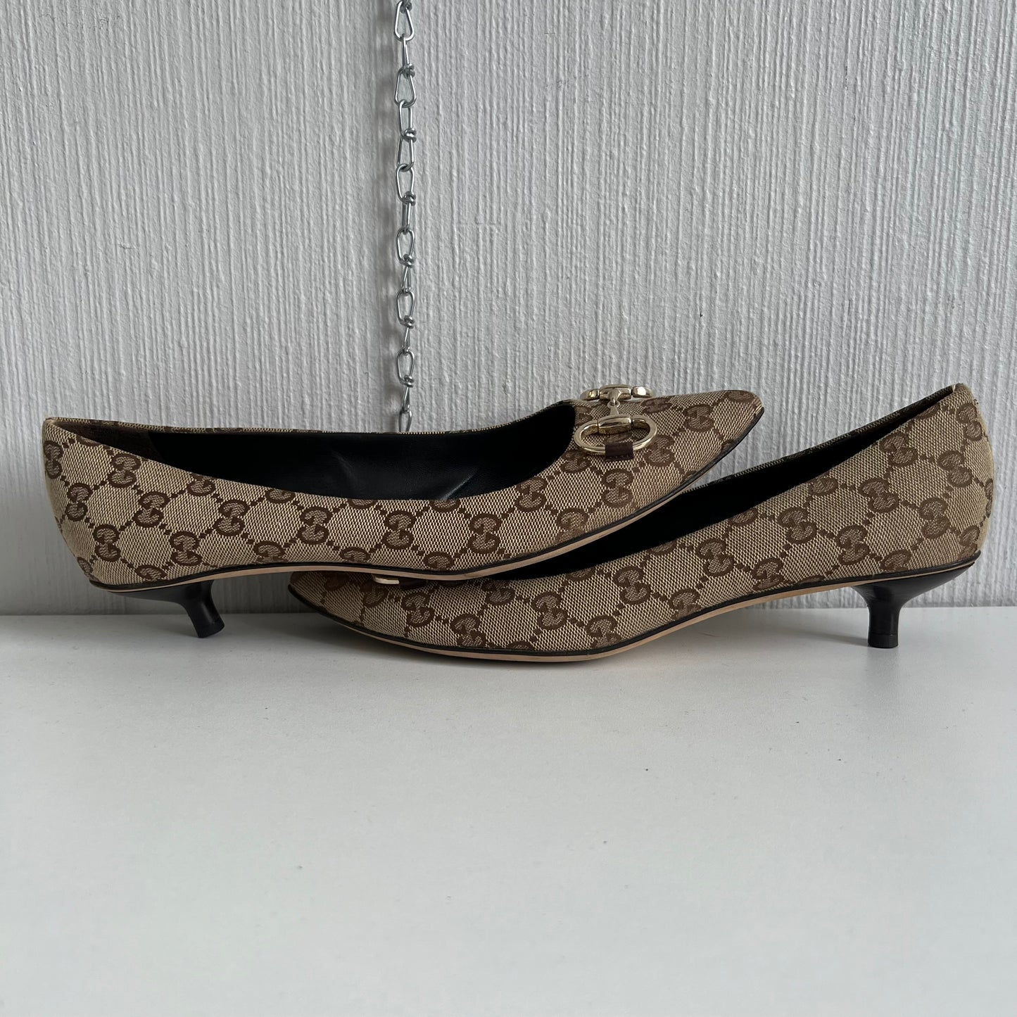 Gucci Beige Guccissima Canvas Horsebit Pointed Toe Pumps Womens Shoes