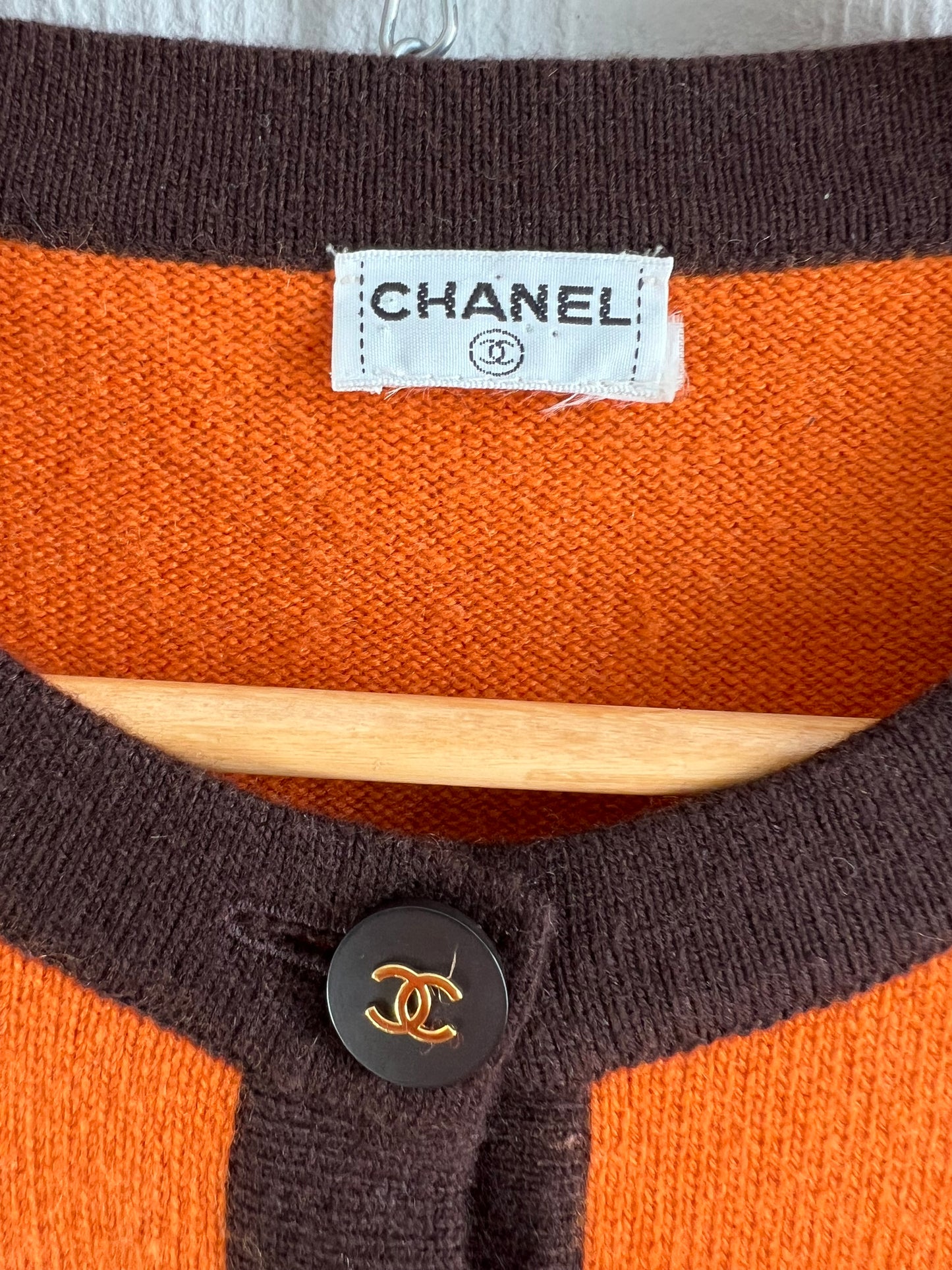 Chanel 1996 Orange Brown Cashmere Knit Set Short Sleeve T-Shirt and Cardigan