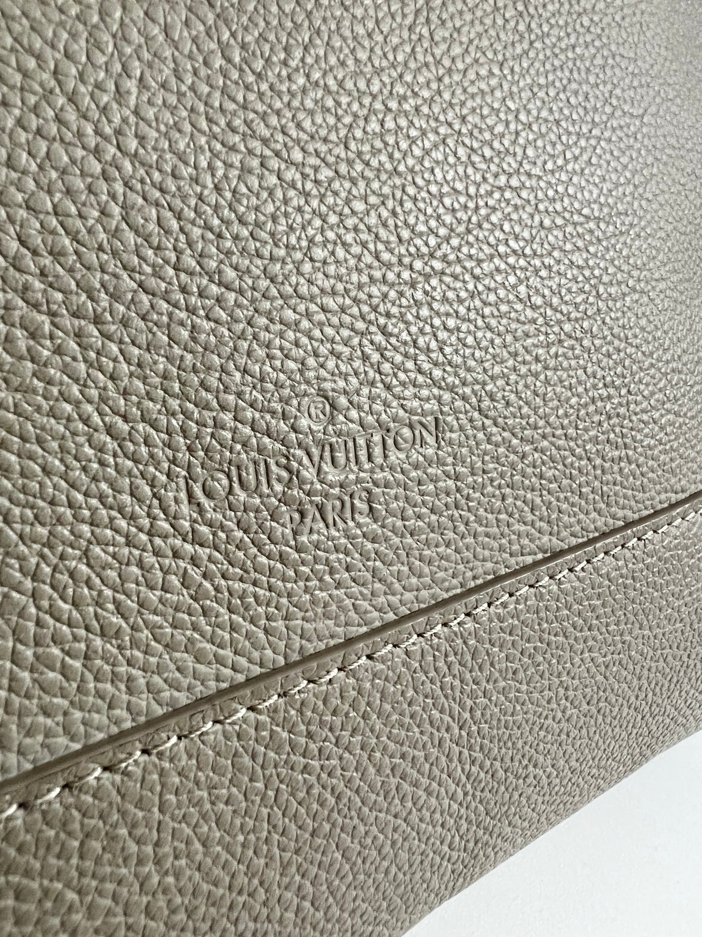 Louis Vuitton Takeoff Messenger Aerogram Sage Green Bag