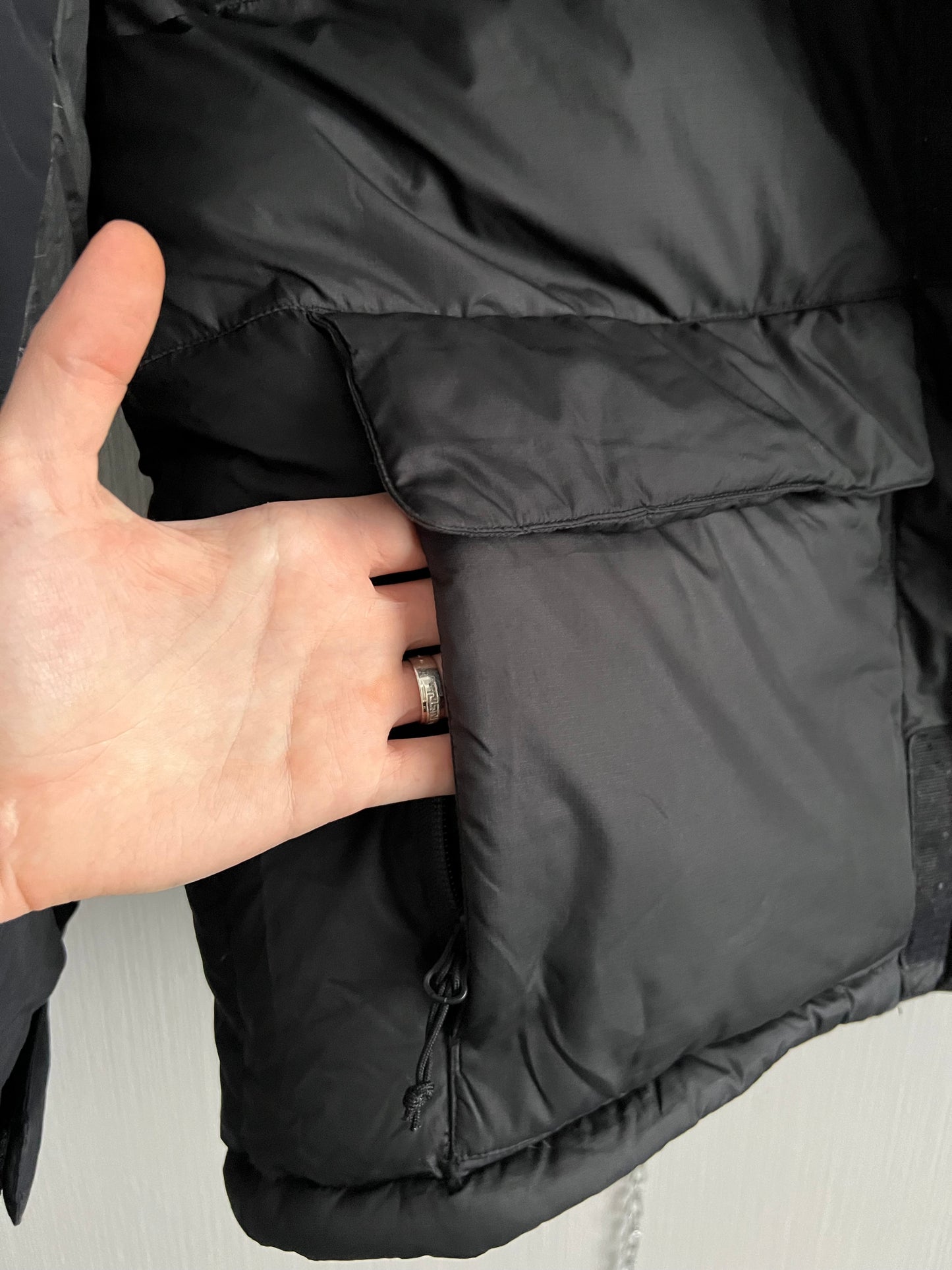 The North Face 550 Down Puffer Black Jacket