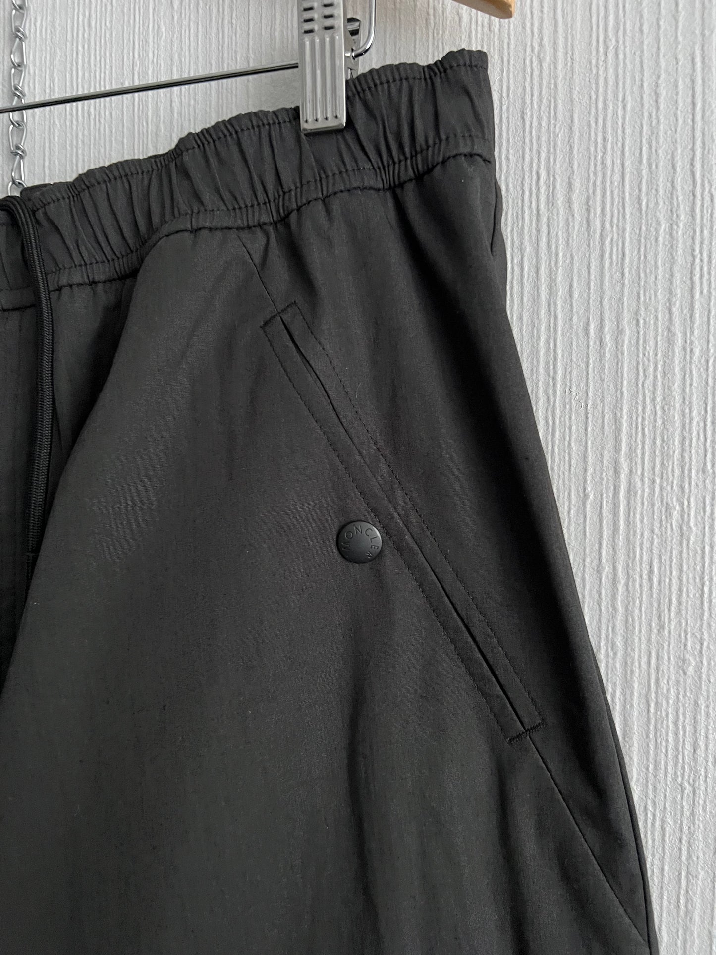 Moncler Black Cotton Mens Cargo Pants