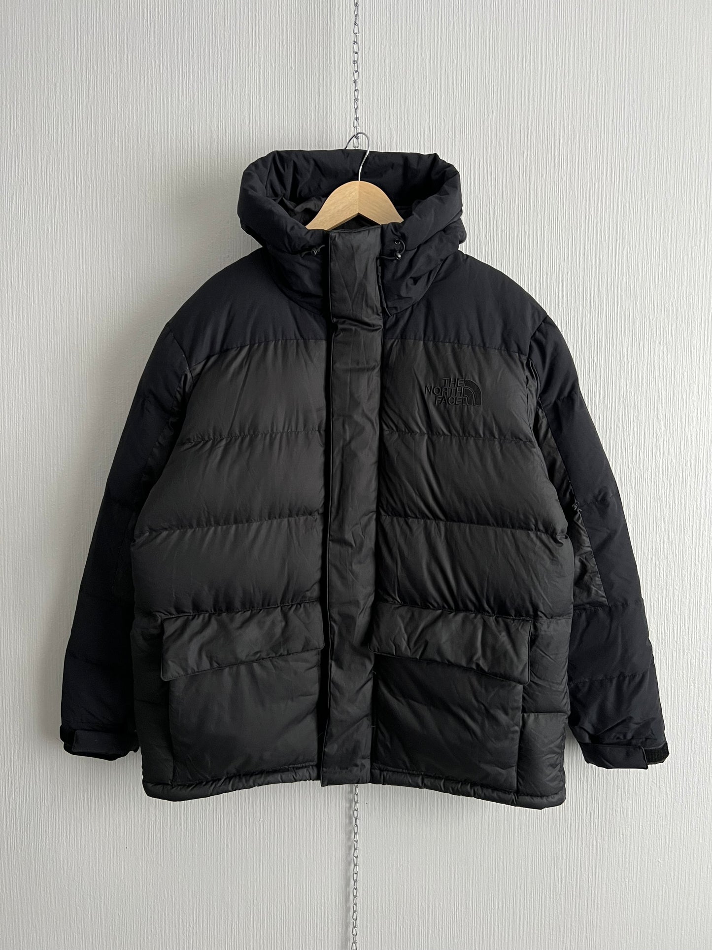 The North Face 550 Down Puffer Black Jacket