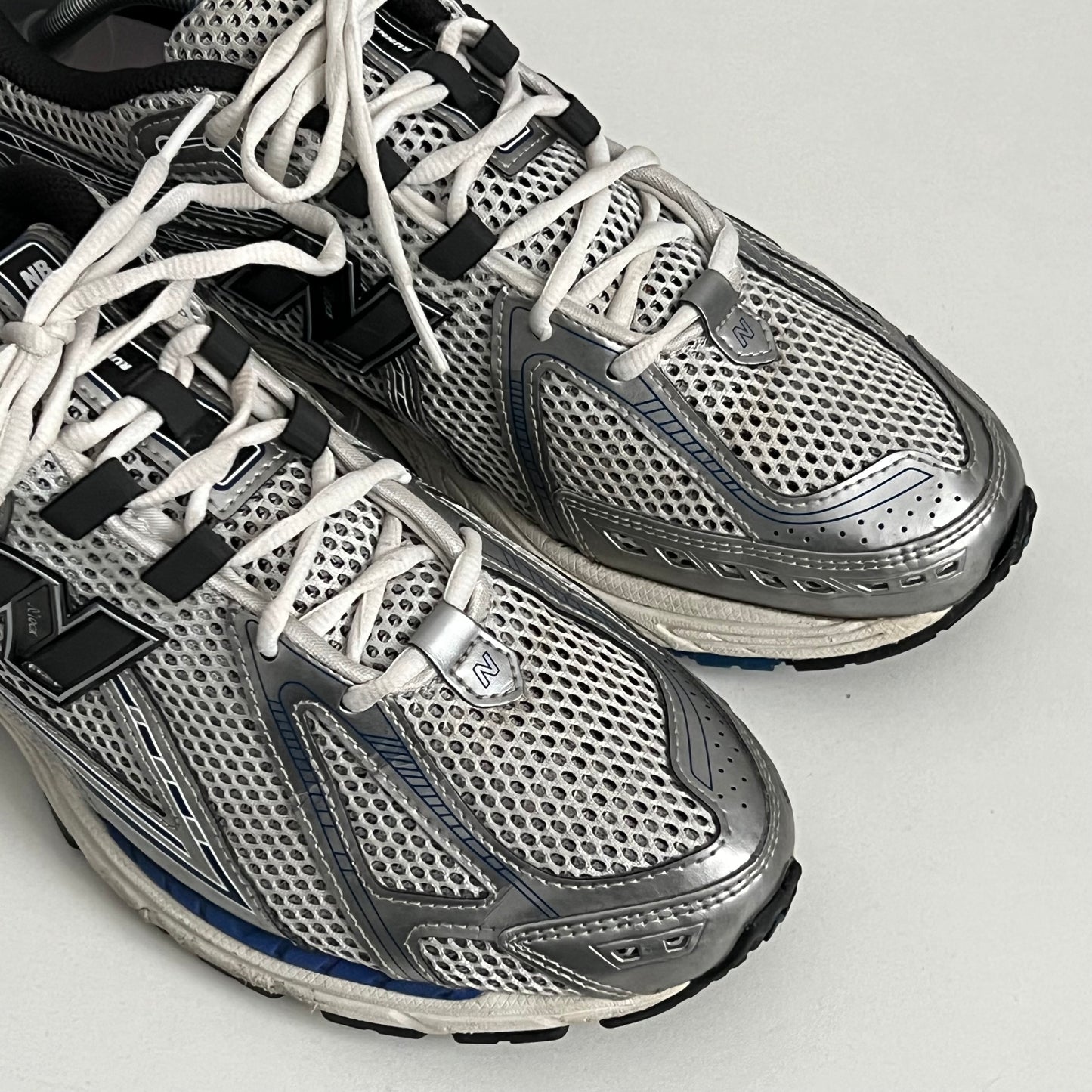 New Balance 1906 Silver Metallic Mens Shoes