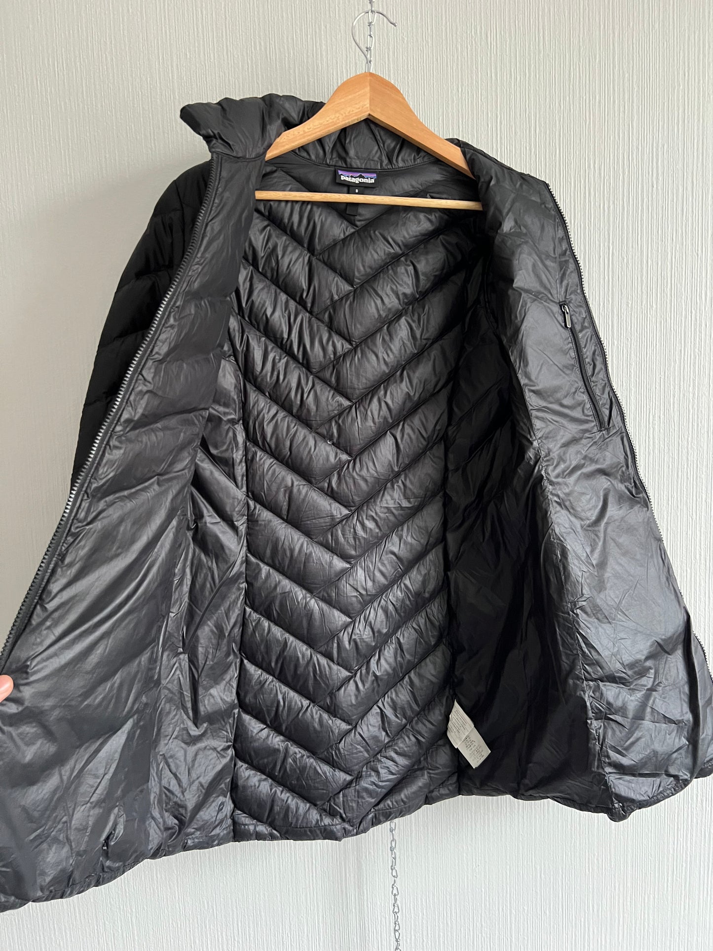 Patagonia Tres Black Down Jacket Womens Parka