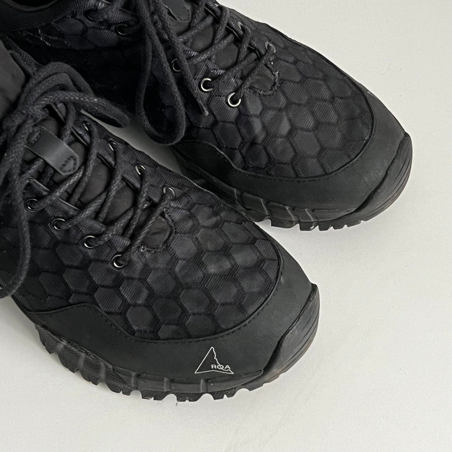 Roa Hiking Oblique Black Mens Trainers Shoes