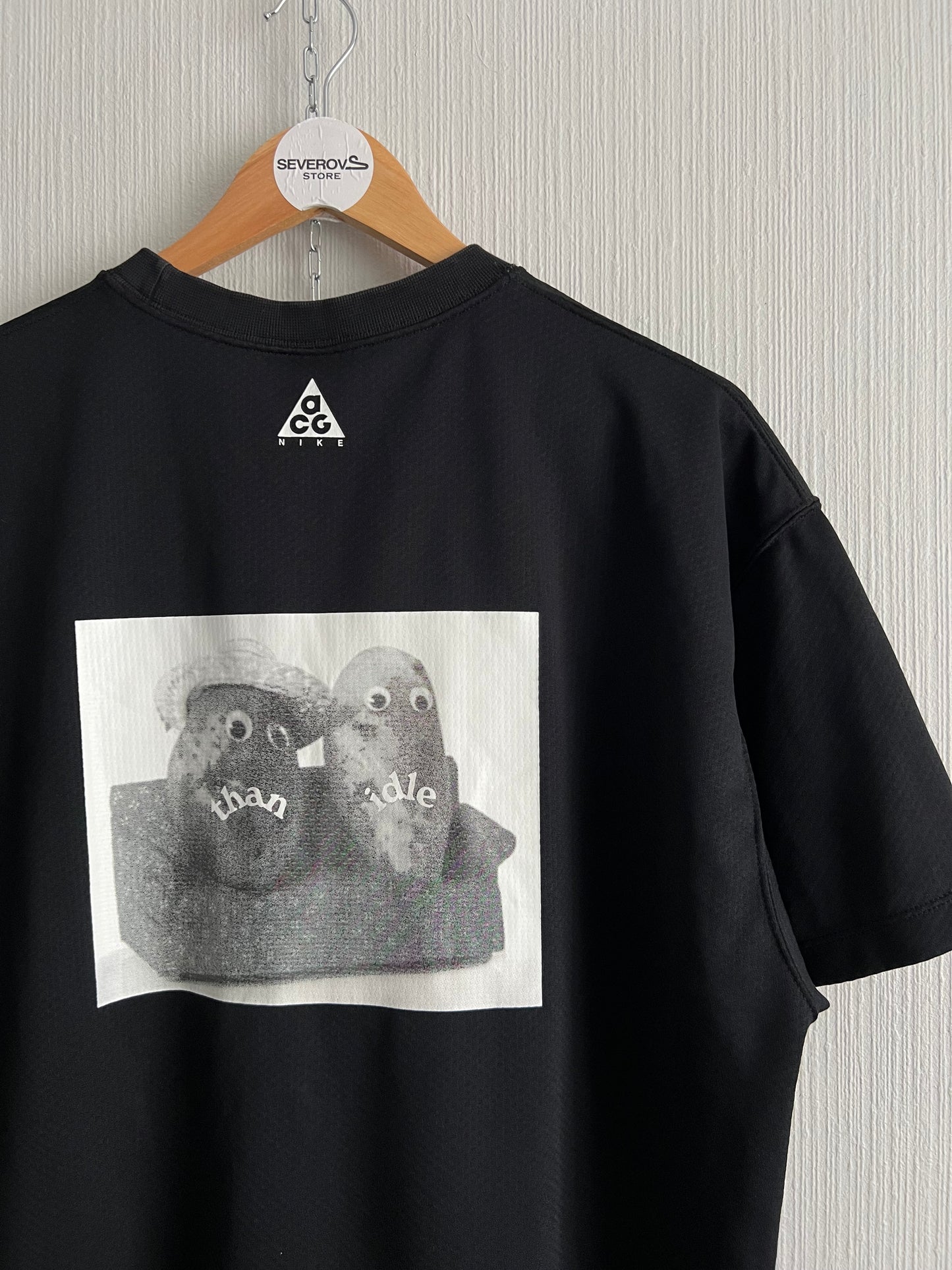Nike ACG Limited Edition Graphic T-Shirt