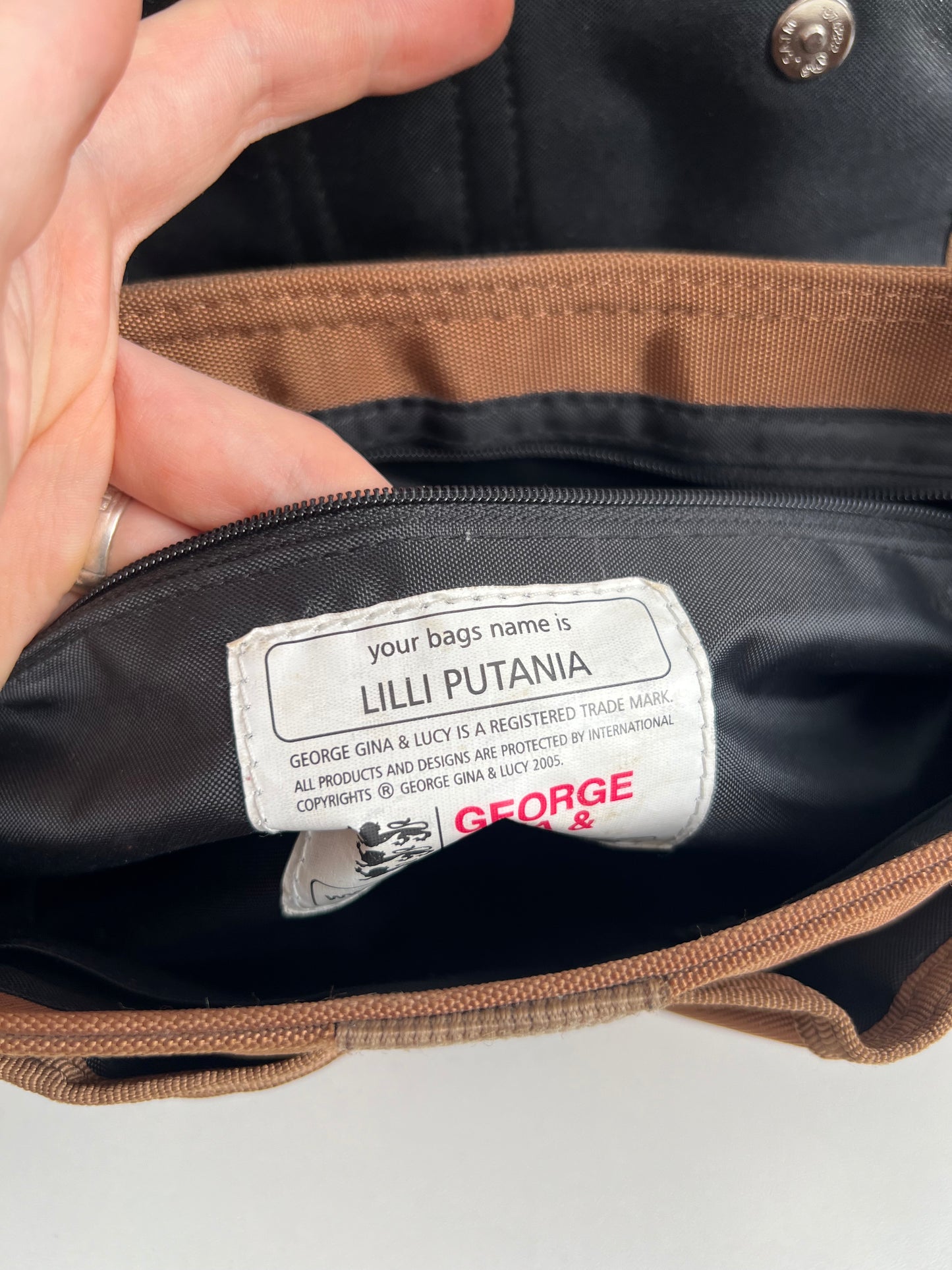 GGL George Gina and Lucy Lilli Putania Baguette Bag