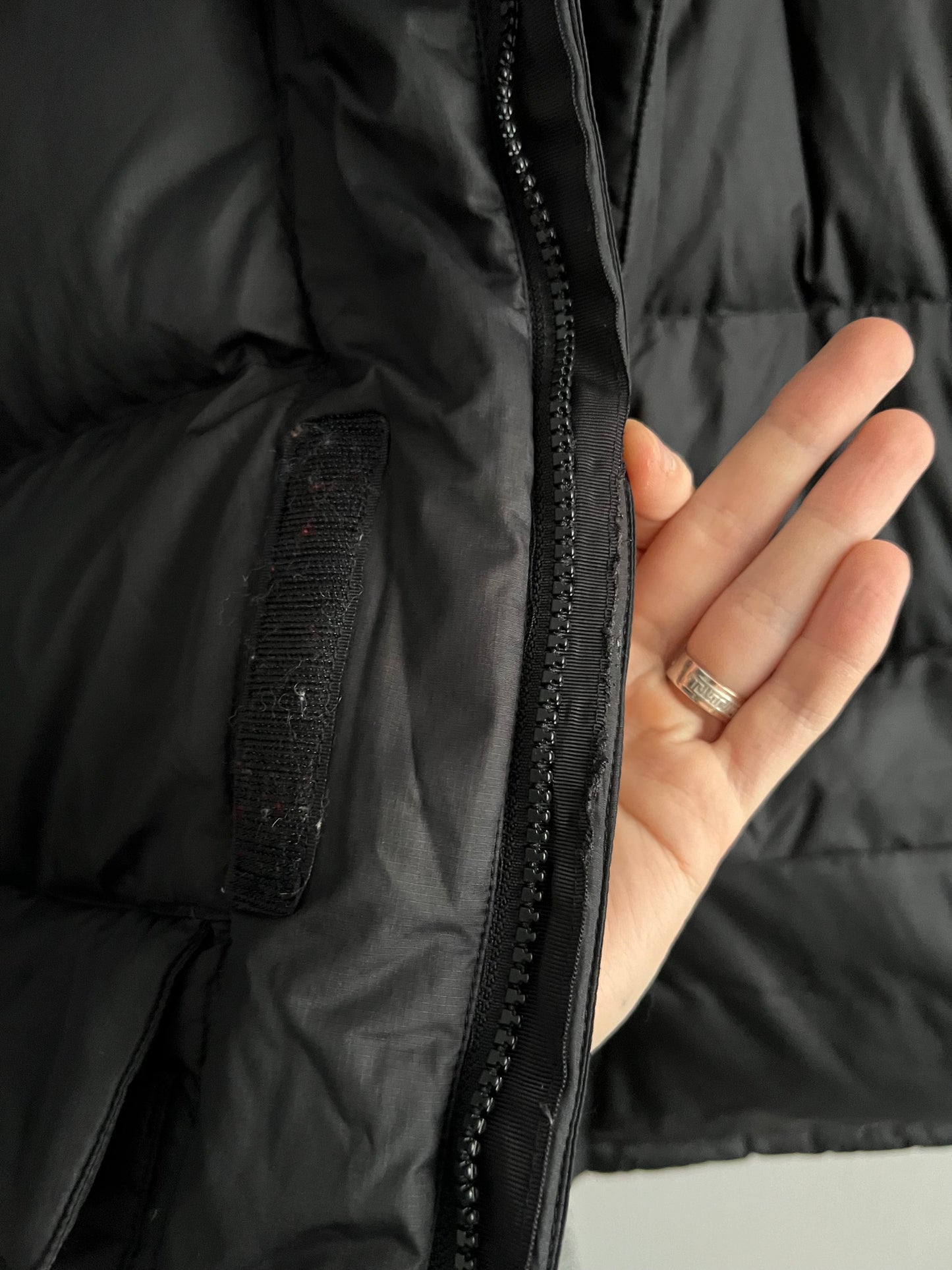 The North Face 550 Down Puffer Black Jacket