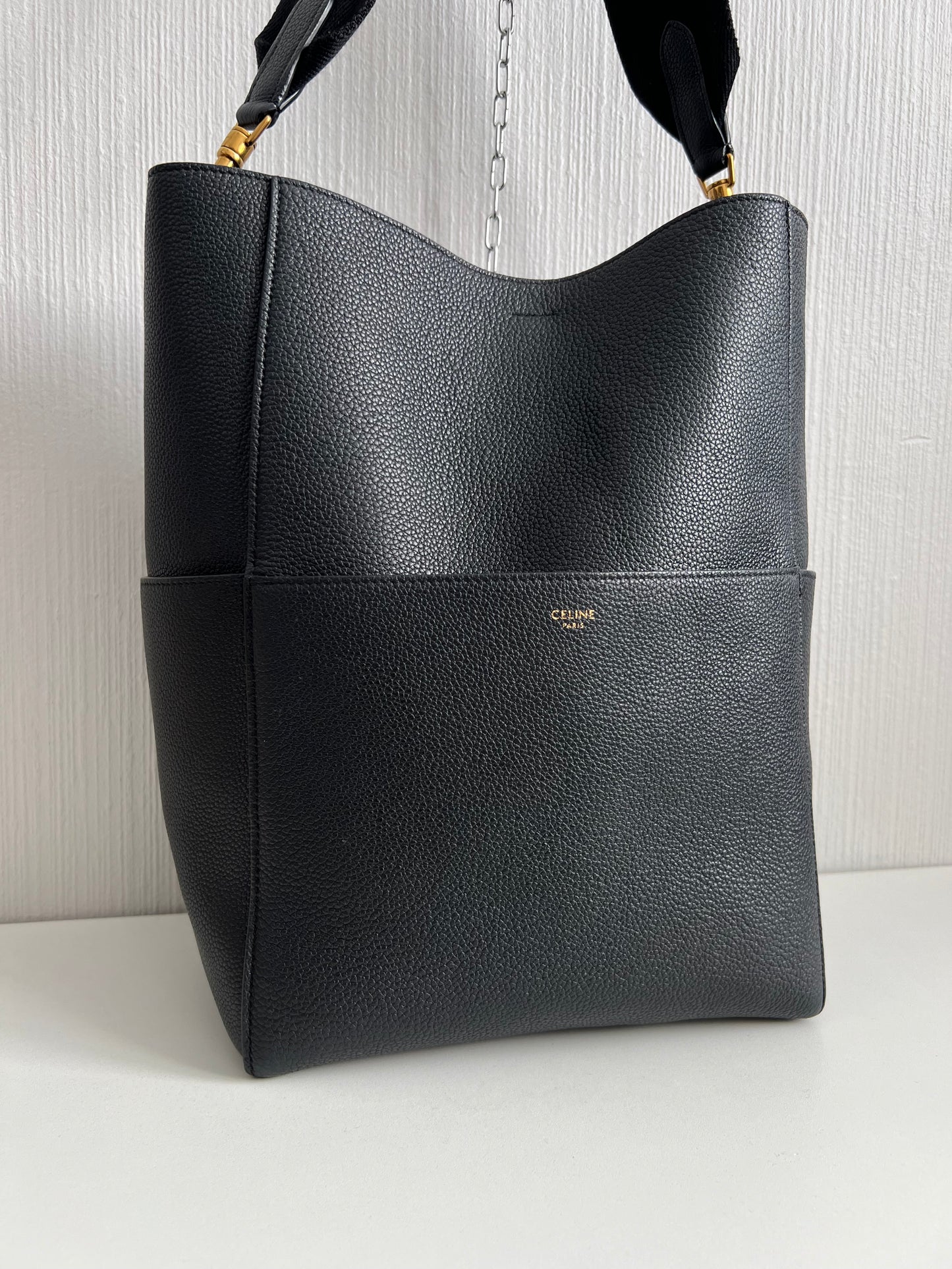 Céline Black Medium Seau Sangle Bucket Bag