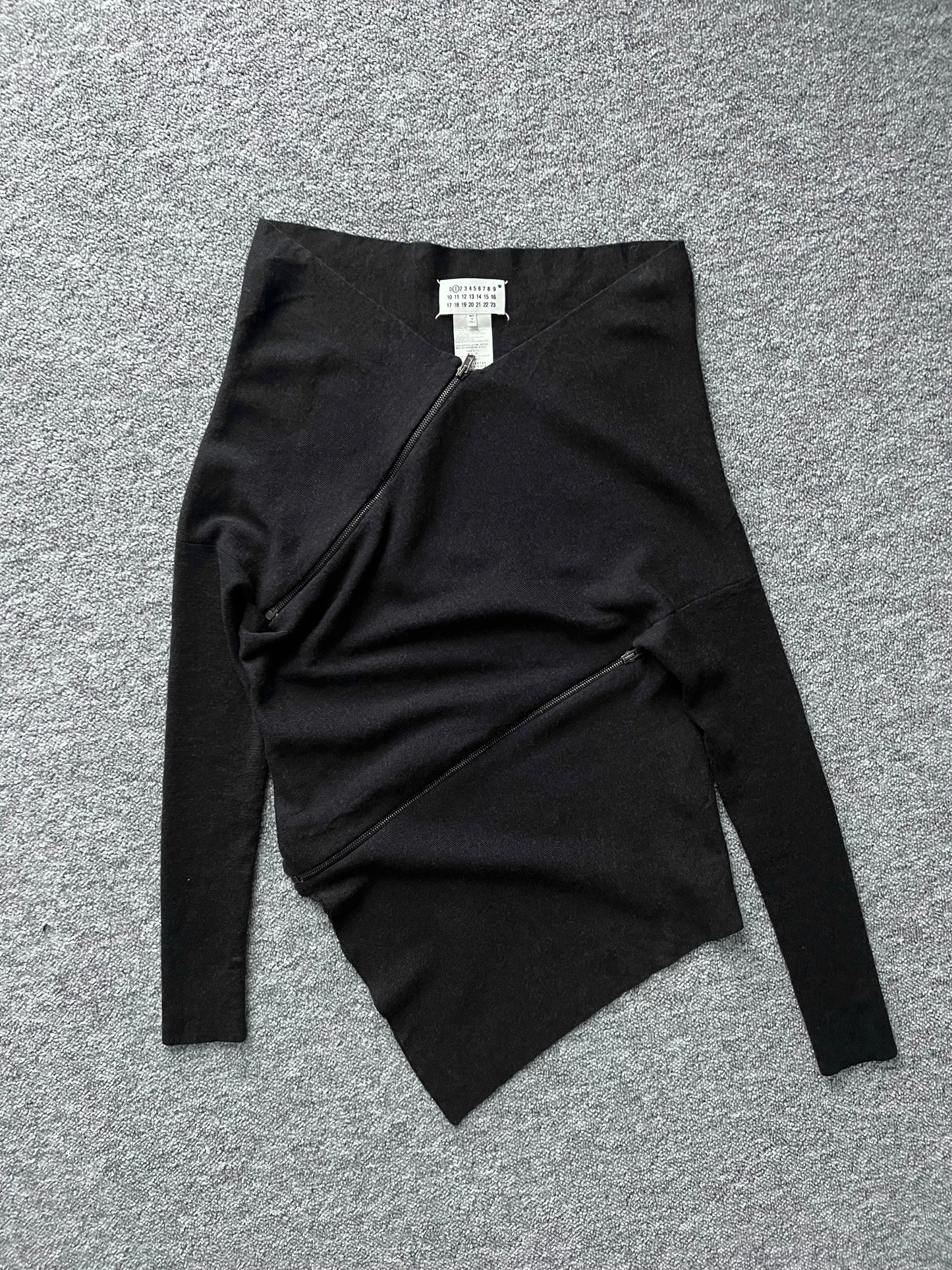 Maison Martin Margiela Line 1 Dark Grey Spiral Zipper Jumper – Fall 2012