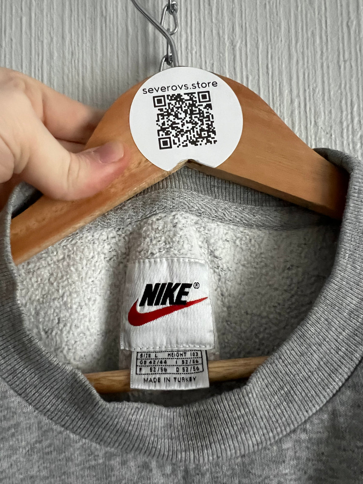 Nike Vintage 90s Nike Big Logo Grey Cotton Jumper — product photo
