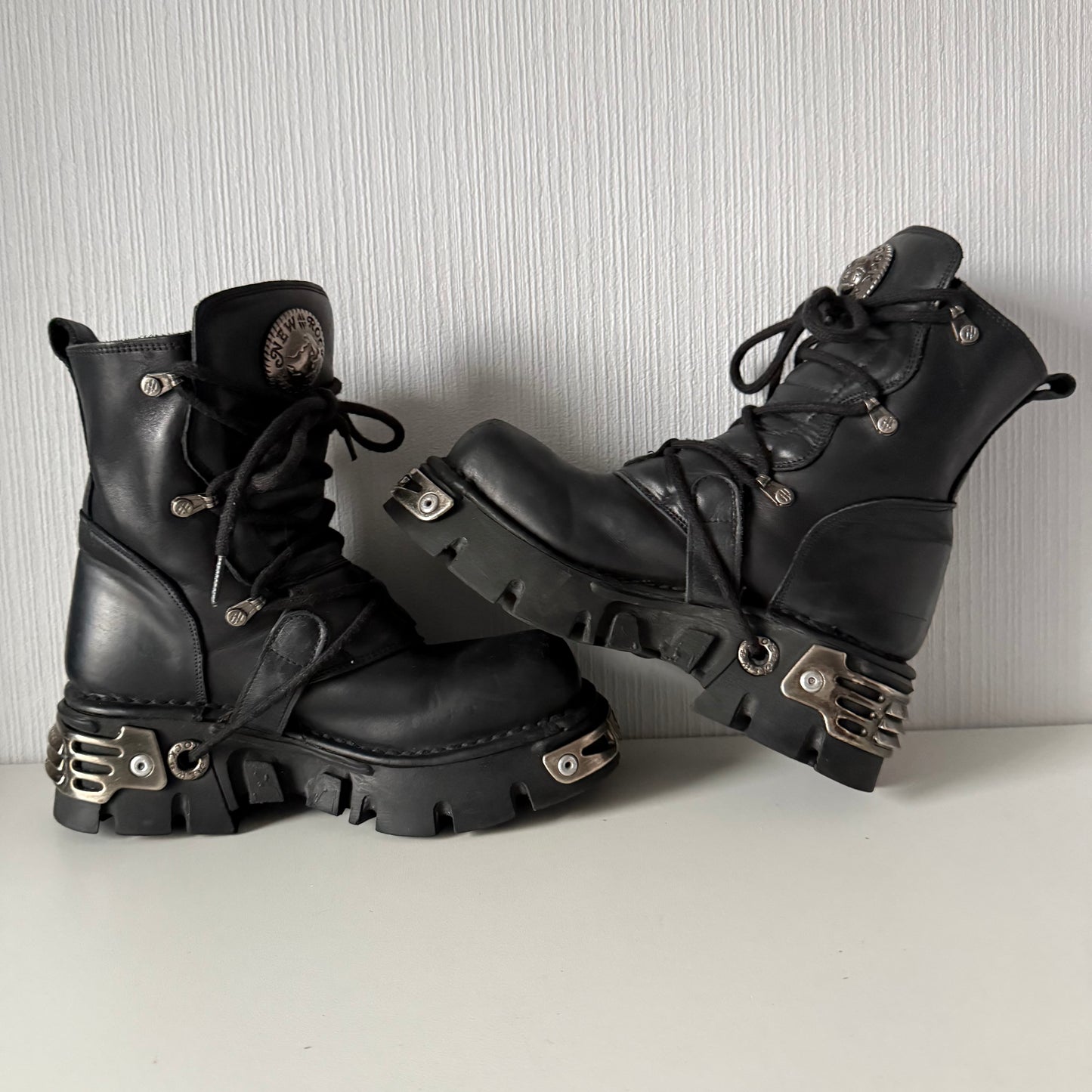 New Rock Women’s Leather Boots