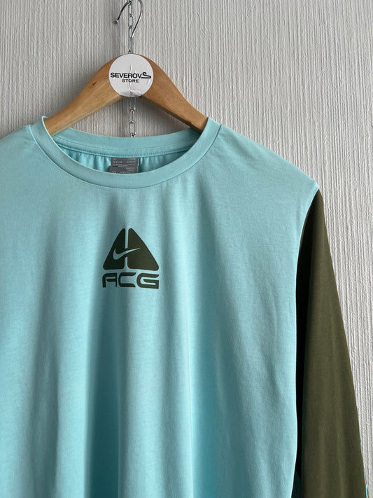 Nike ACG Vintage Long Sleeve T-Shirt