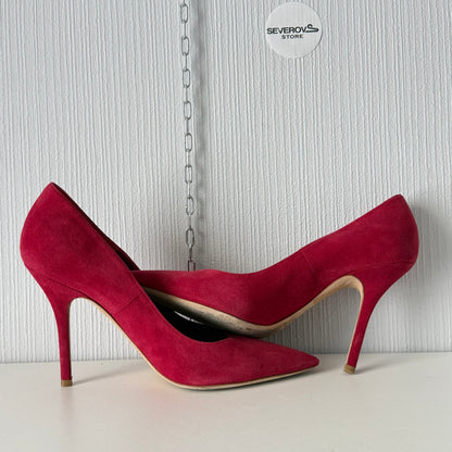 Christian Dior Red Suede Heels