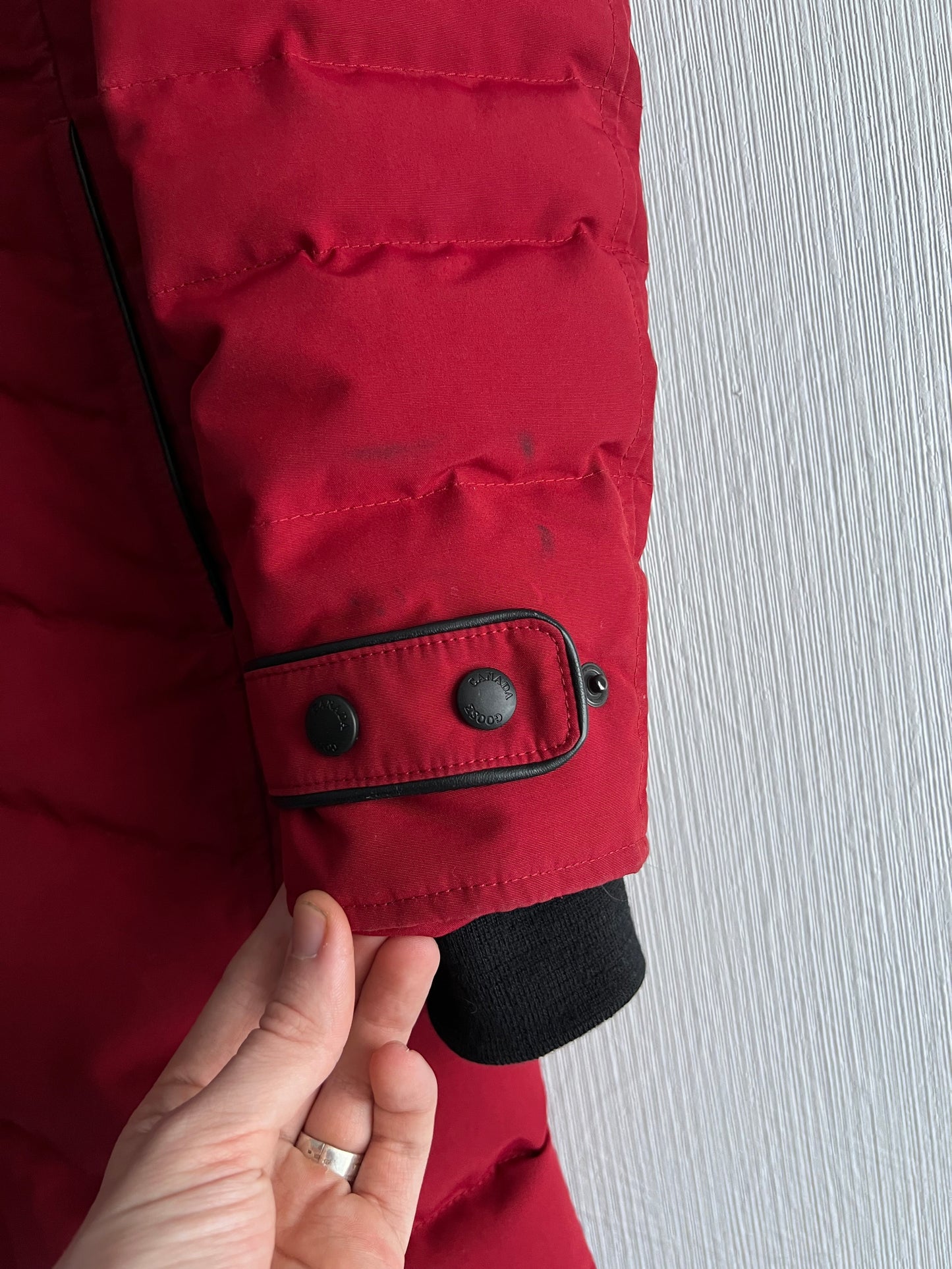 Canada Goose Lorette Parka Women’s Fur Hood Down Jacket