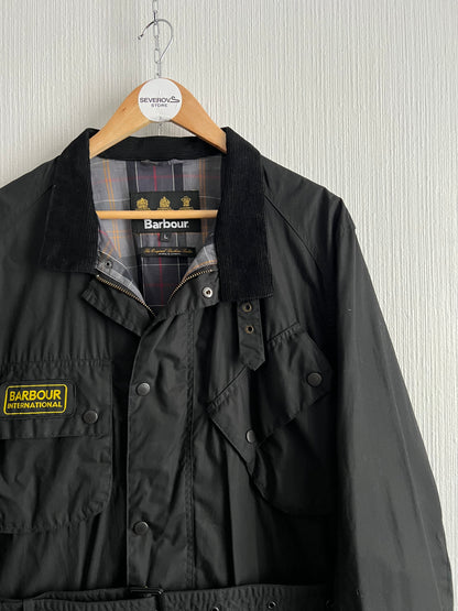 Barbour Flyweight Wax International Multipocket Jacket
