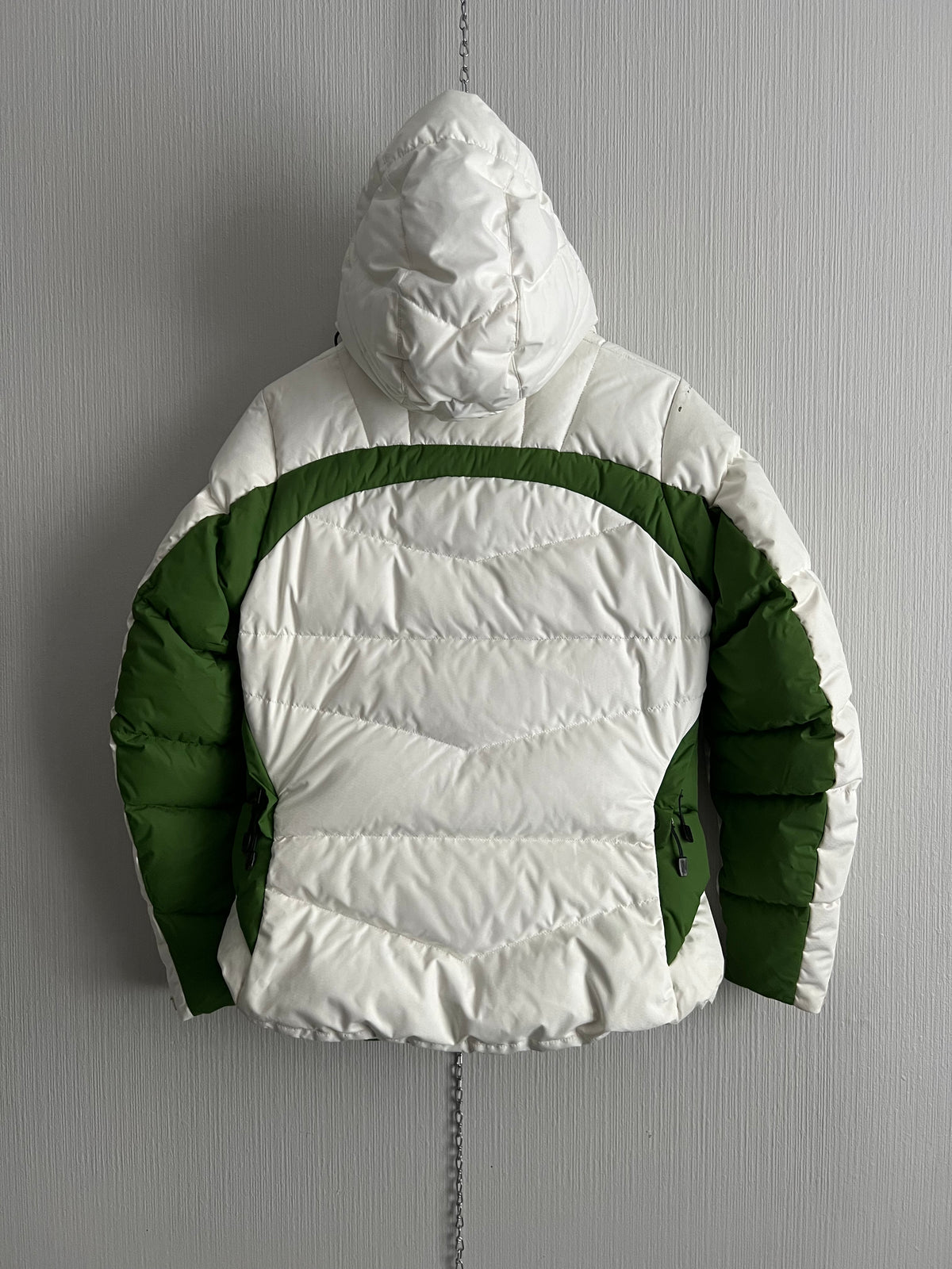Nike ACG Vintage Nike ACG Women’s Puffer Down Ski Jacket — product photo