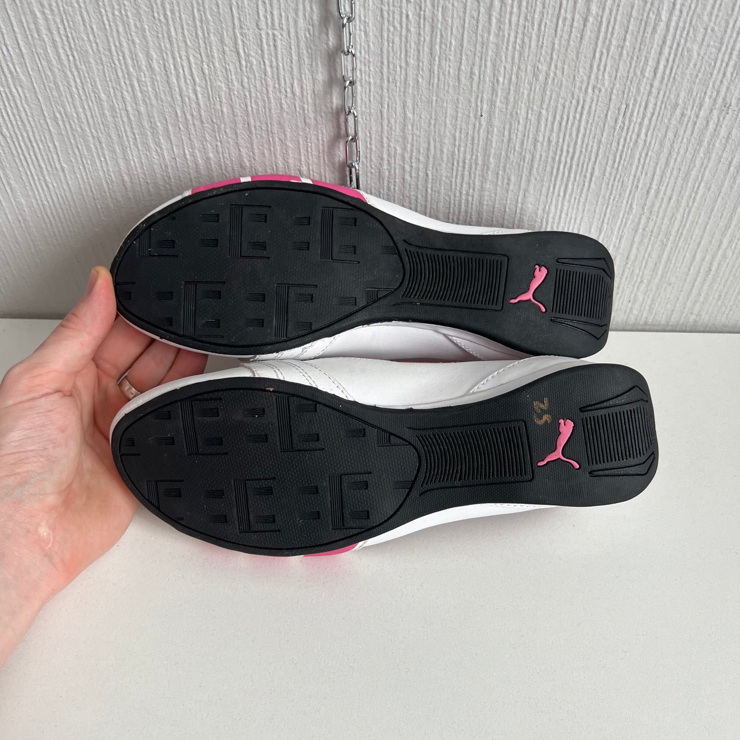 Puma Pink White Vintage Ballet Flats