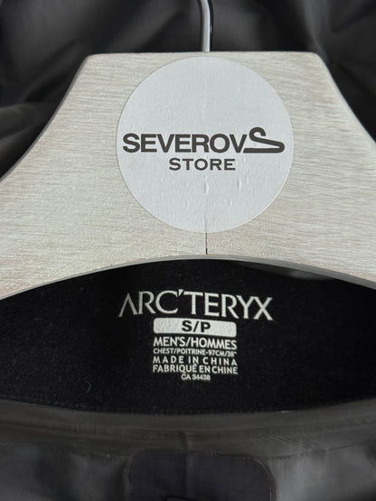 Arc'teryx Beta SL Gore-Tex Shell Jacket in Cypress Green