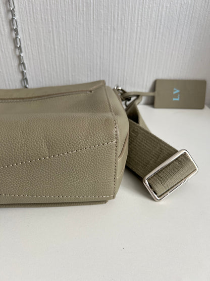Louis Vuitton Takeoff Messenger Aerogram Sage Green Bag