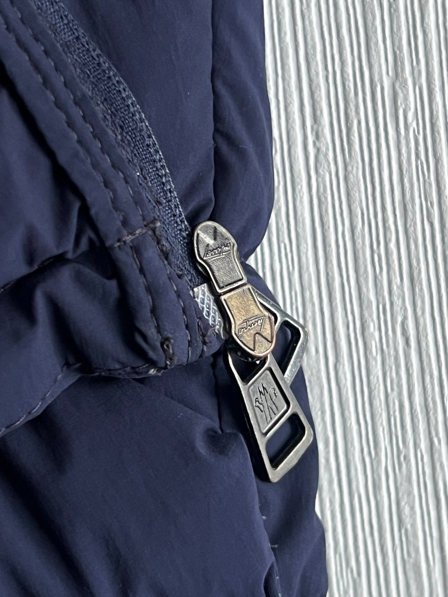 Moncler Acorus Mens Navy Light Down Jacket