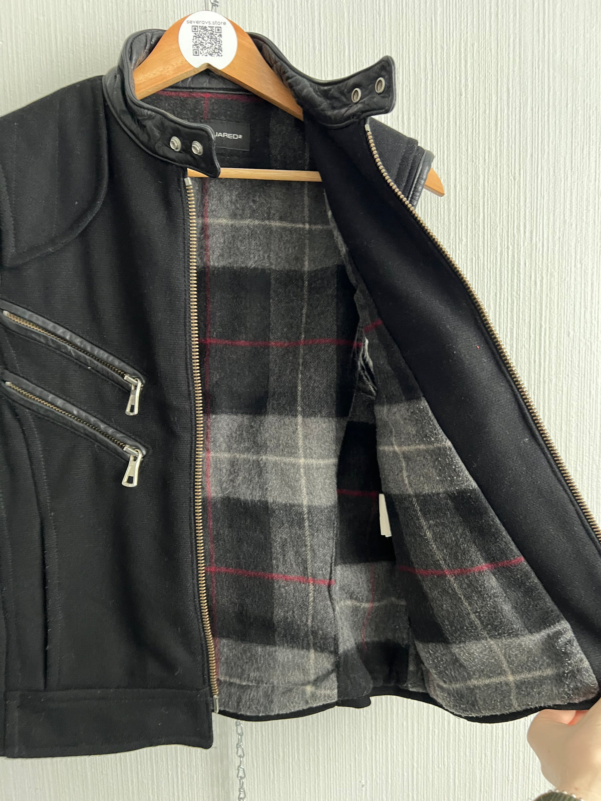 Dsquared2 Archive Black Cashmere Unisex Vest with Leather Trim — product photo