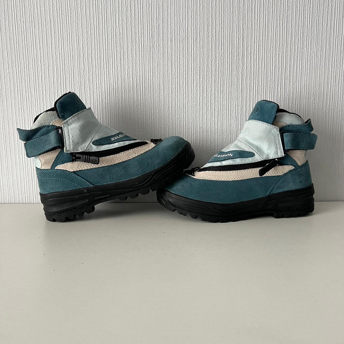 Salomon 90s Vintage Adventure 7 Archive Hiking Boots Gorpcore Shoes