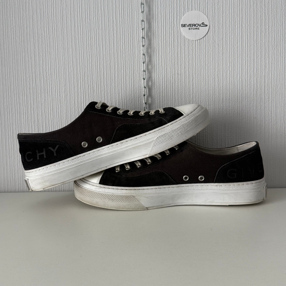 Givenchy City Low-Top Black Shoes