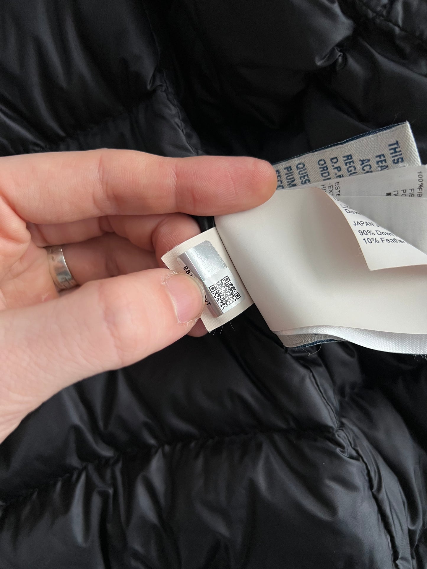 Moncler Maglione Tricot Knitted Cardigan