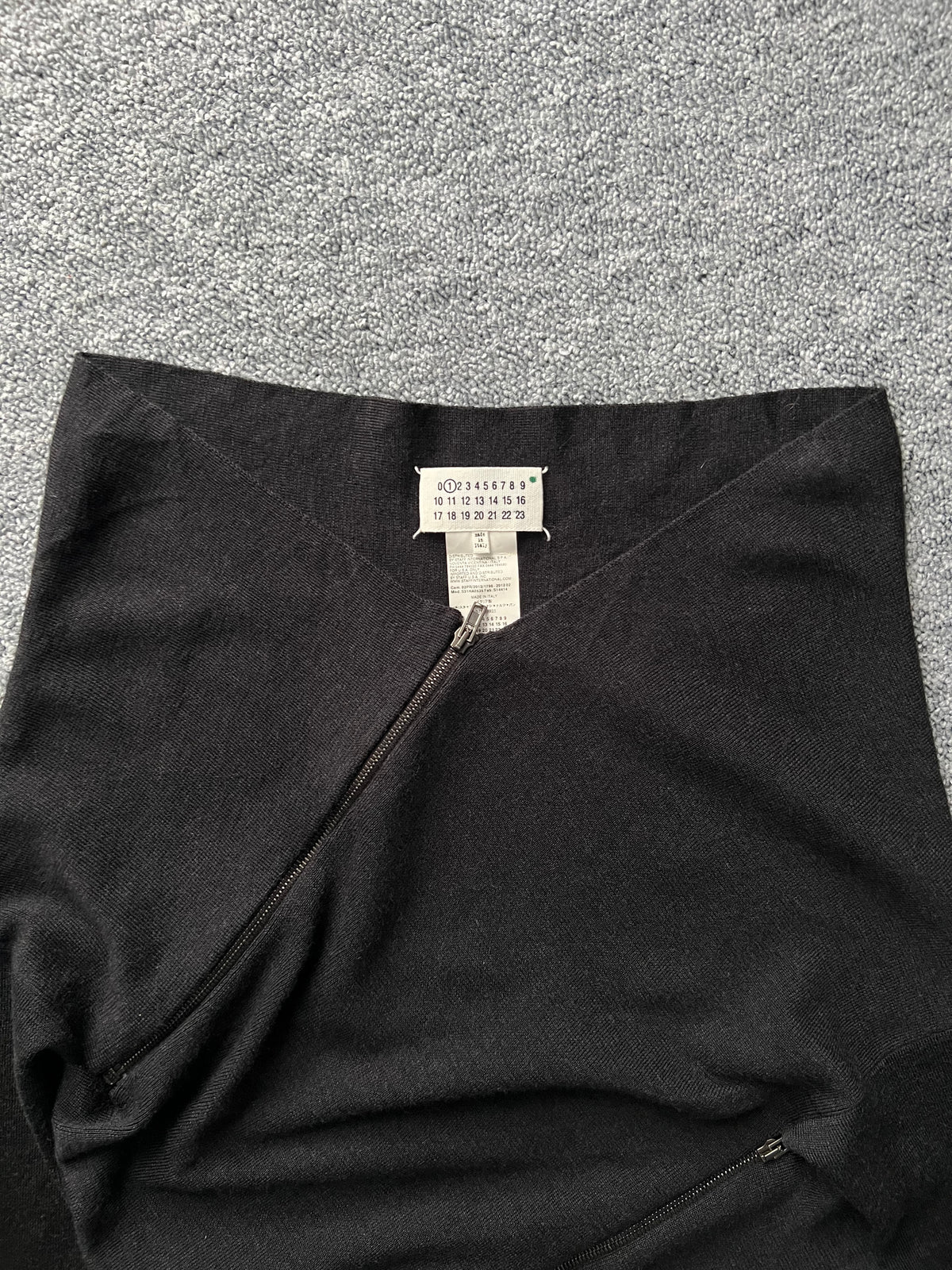 Maison Martin Margiela Line 1 Dark Grey Spiral Zipper Jumper – Fall 2012