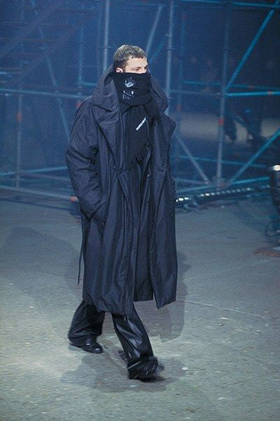 Raf Simons Oversized Trench — FW01 “Riot! Riot! Riot!” / AW02 “Virginia Creeper”