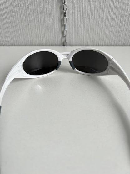 Oakley Eye Jacket Redux White Sunglasses