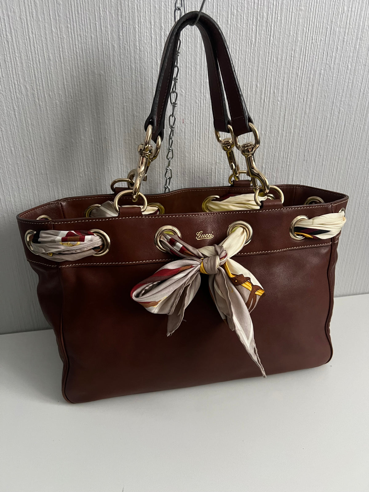 Gucci Positano Tote Handbag in Brown Leather