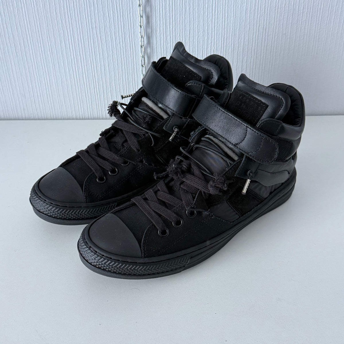 Maison Margiela Evolution Gats High Sneakers