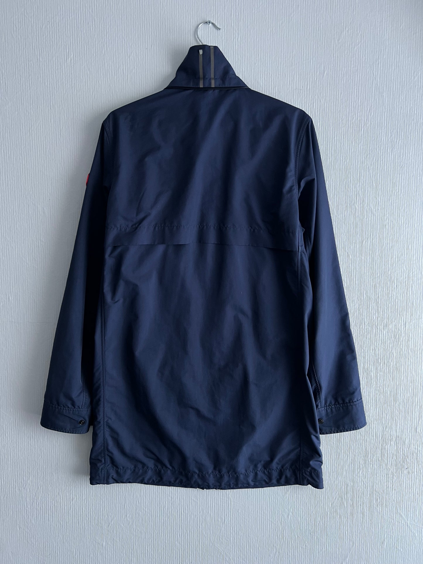 Canada Goose Mens Wind Jacket Crew Navy Trench