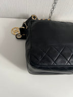 Chanel Vintage 1991 Diamond-Quilted Shoulder Bag