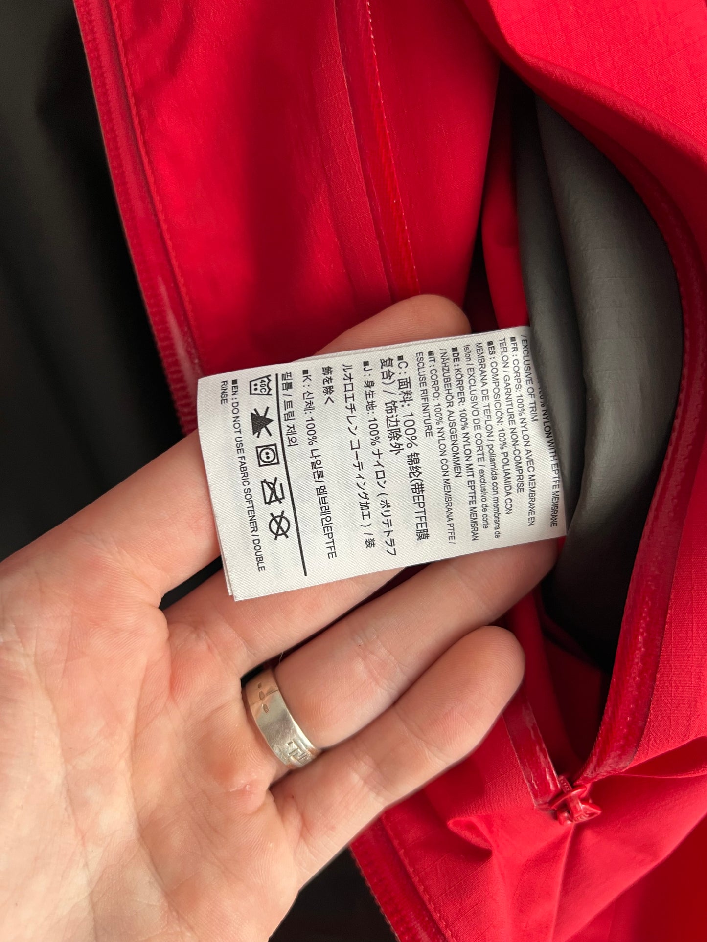 Arcteryx Alpha SL Red Mens Goretex Jacket