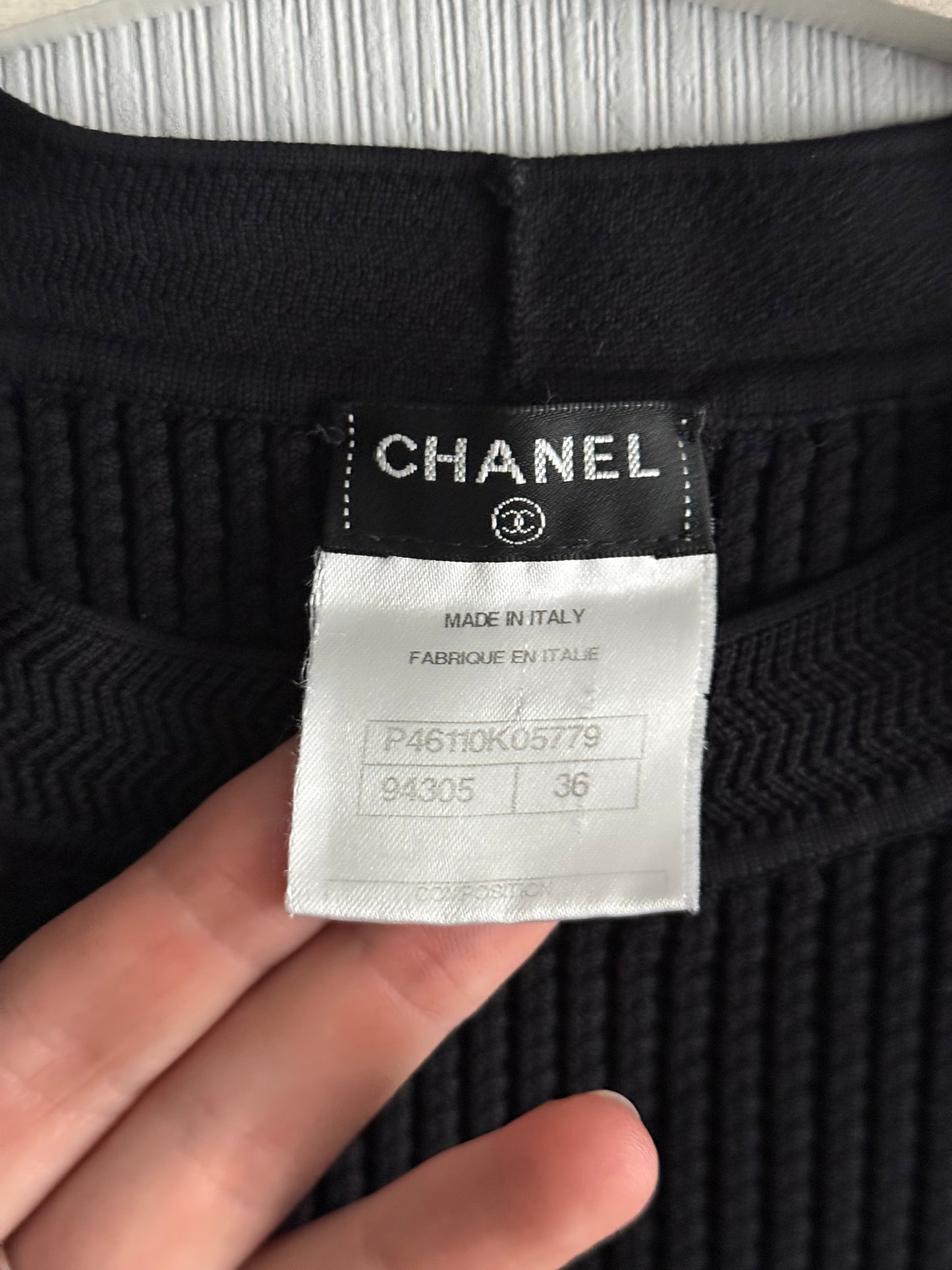 Chanel FW14 Knit Sleeveless Jumper in Black