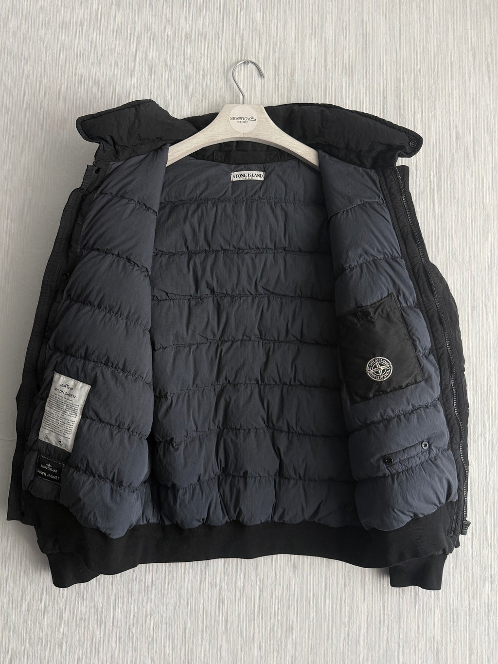 Stone Island AW11 Black Nylon Sheen Mens Down Jacket