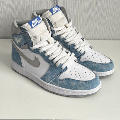 Nike Air Jordan 1 Retro High OG ‘Hyper Royal’ Mens Shoes