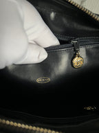 Chanel Vintage 1991 Diamond-Quilted Shoulder Bag