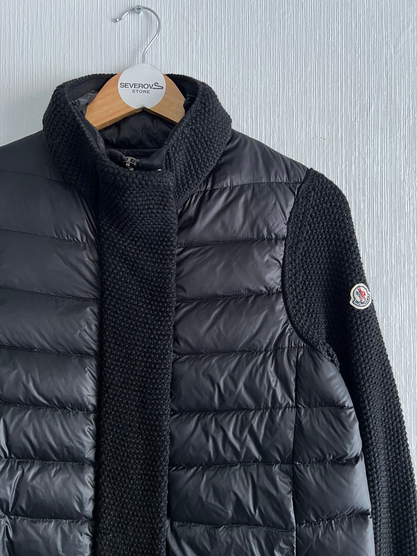 Moncler Maglione Tricot Knitted Cardigan